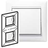 Рамка Legrand [ 774456 ] Valena белая (двойная, вертикальная)